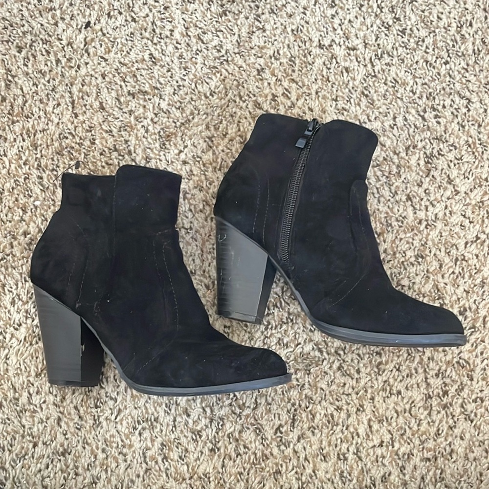 Women’s Ankle Booties
